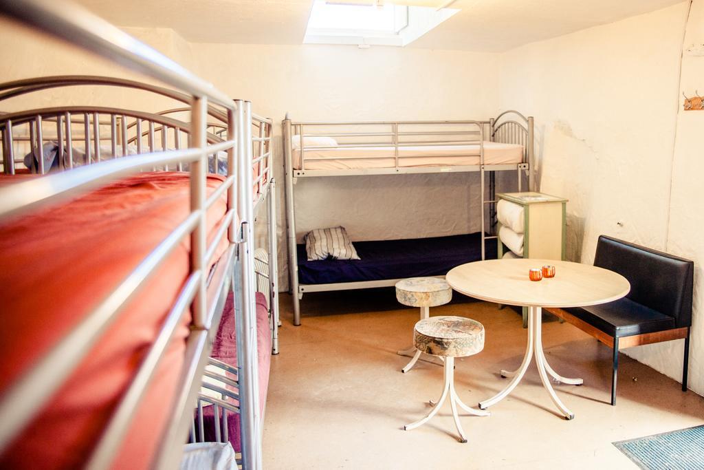 The Snowdon Inn - Y Fricsan Cwm-y-glo Chambre photo